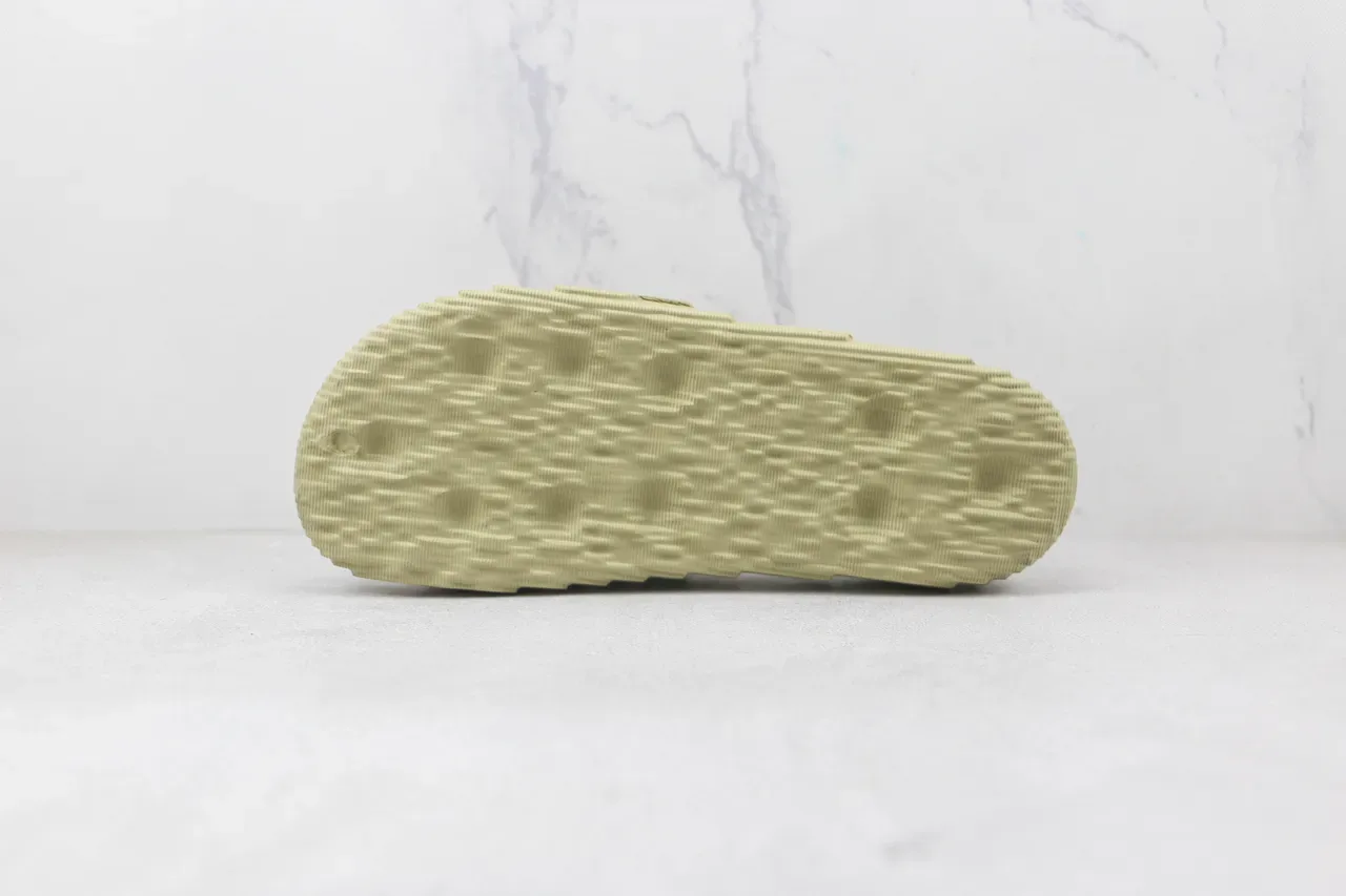 Green Molded Monochrome Ribbed Texture Slippers 6