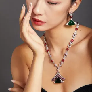 Colgante Geométrico Verde Rojo Diamantes Pavé-Set