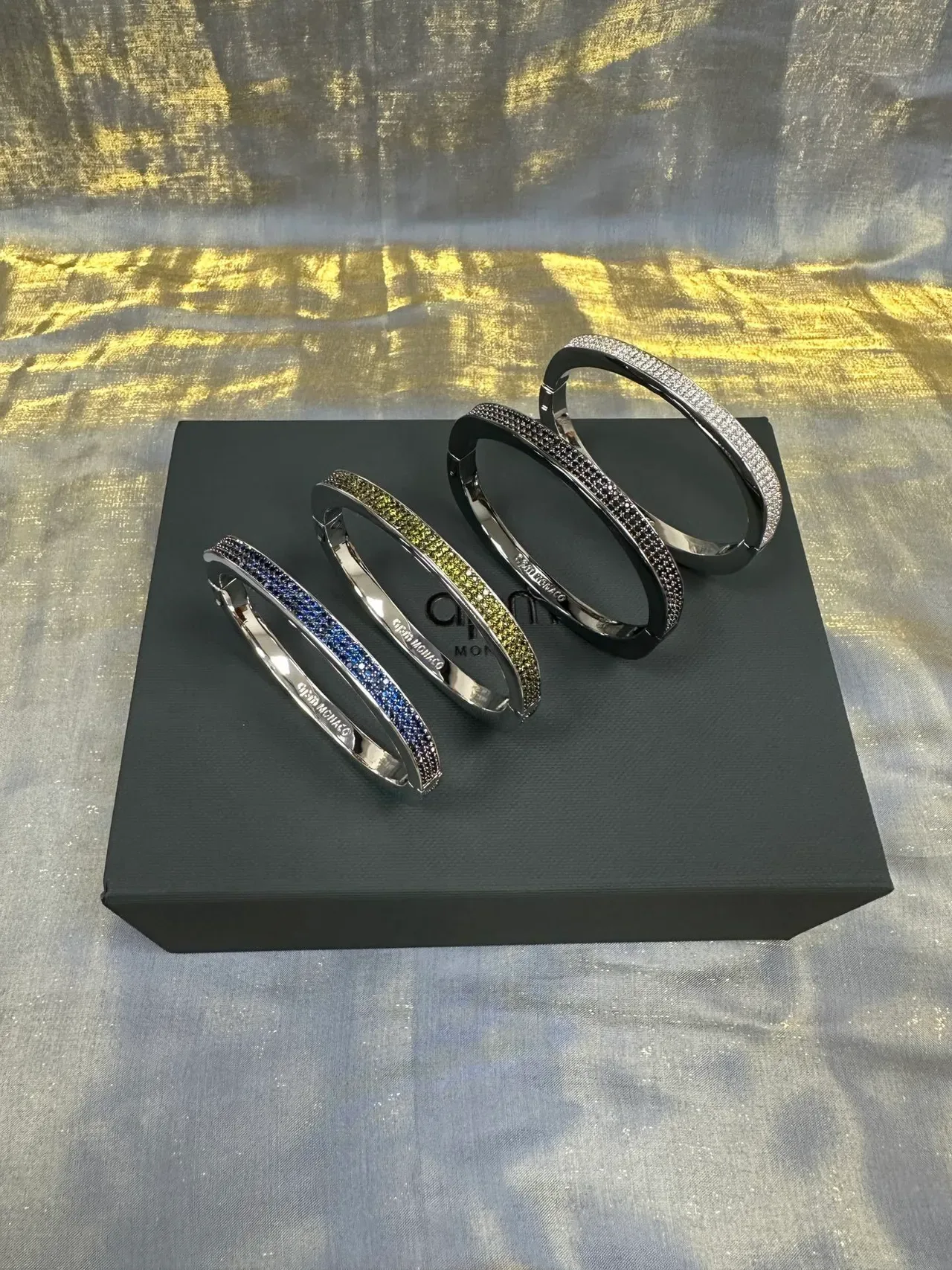 Green Silver Pavé-Set Rectangular Cuff Bracelet 9