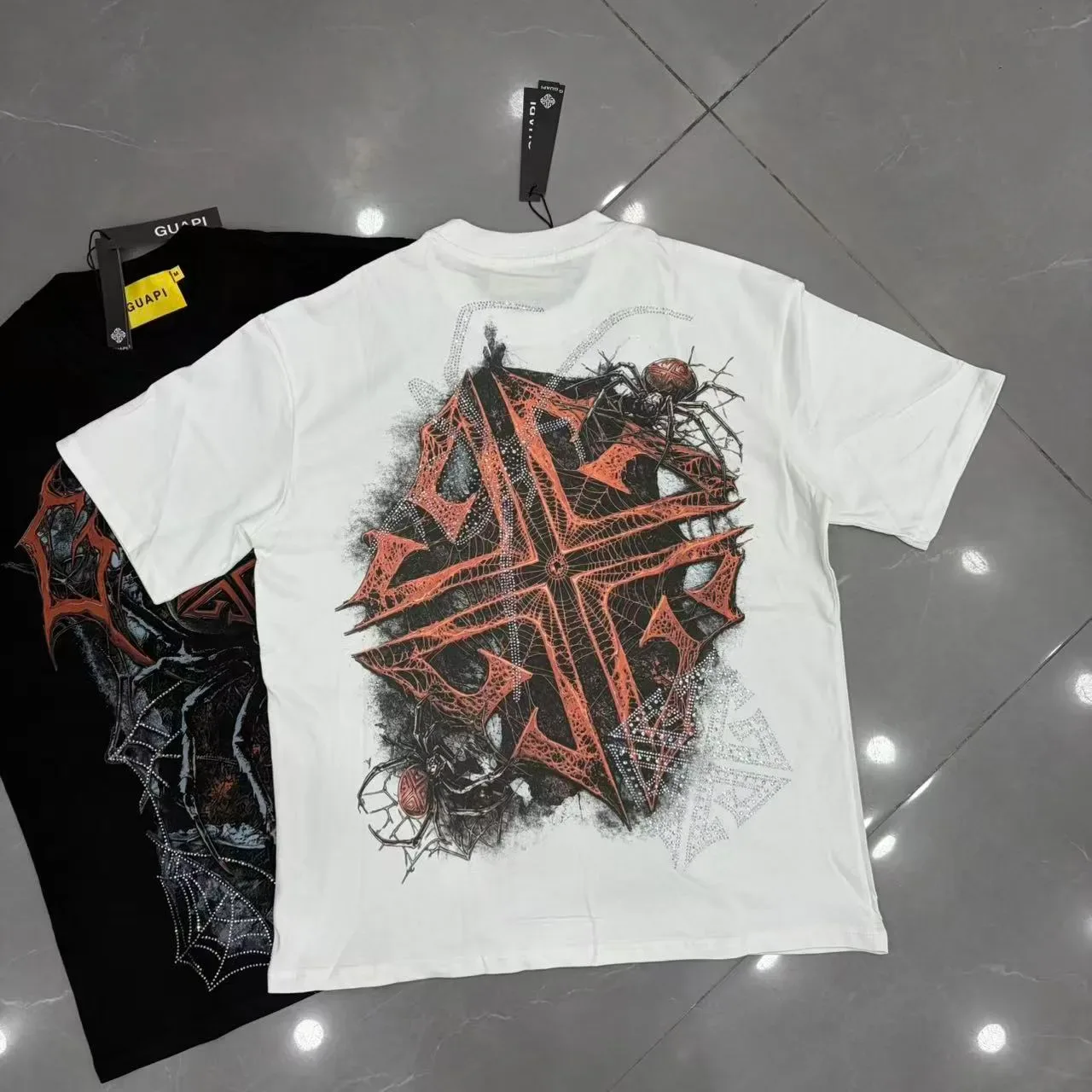 GUAPI Graphic Spider Print T-Shirt 4
