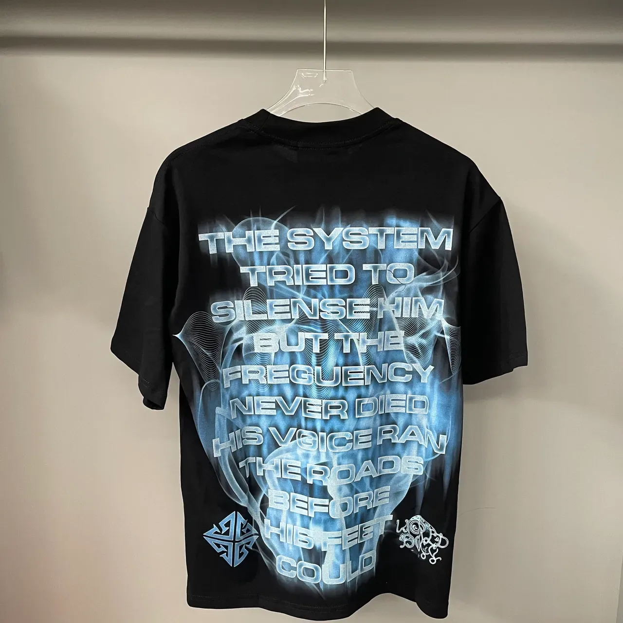 GUAPI Return of the Voice Graphic Print Black T-Shirt 4