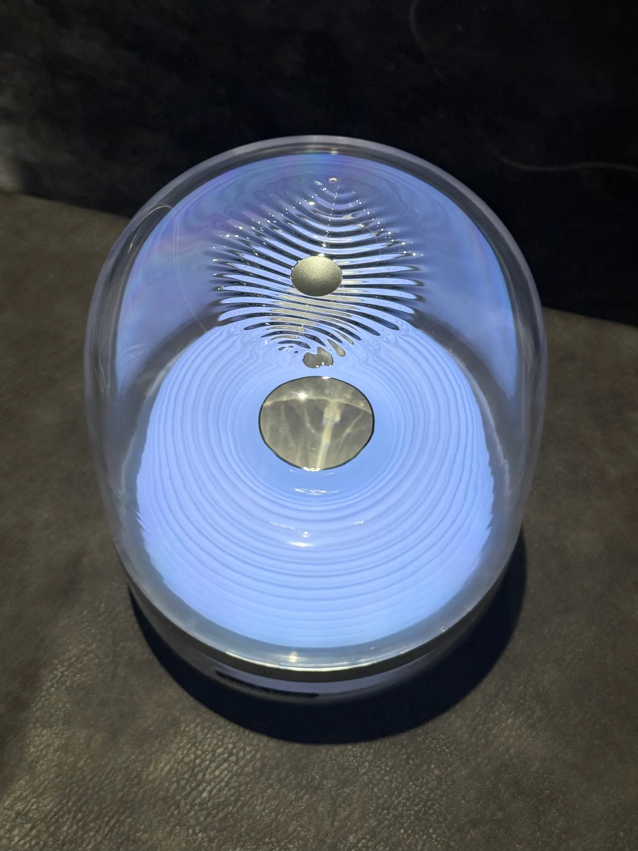harman/kardon Blue Gold Transparent Dome Enclosure Illuminated Concentric-Ring Driver Portable Speaker 4