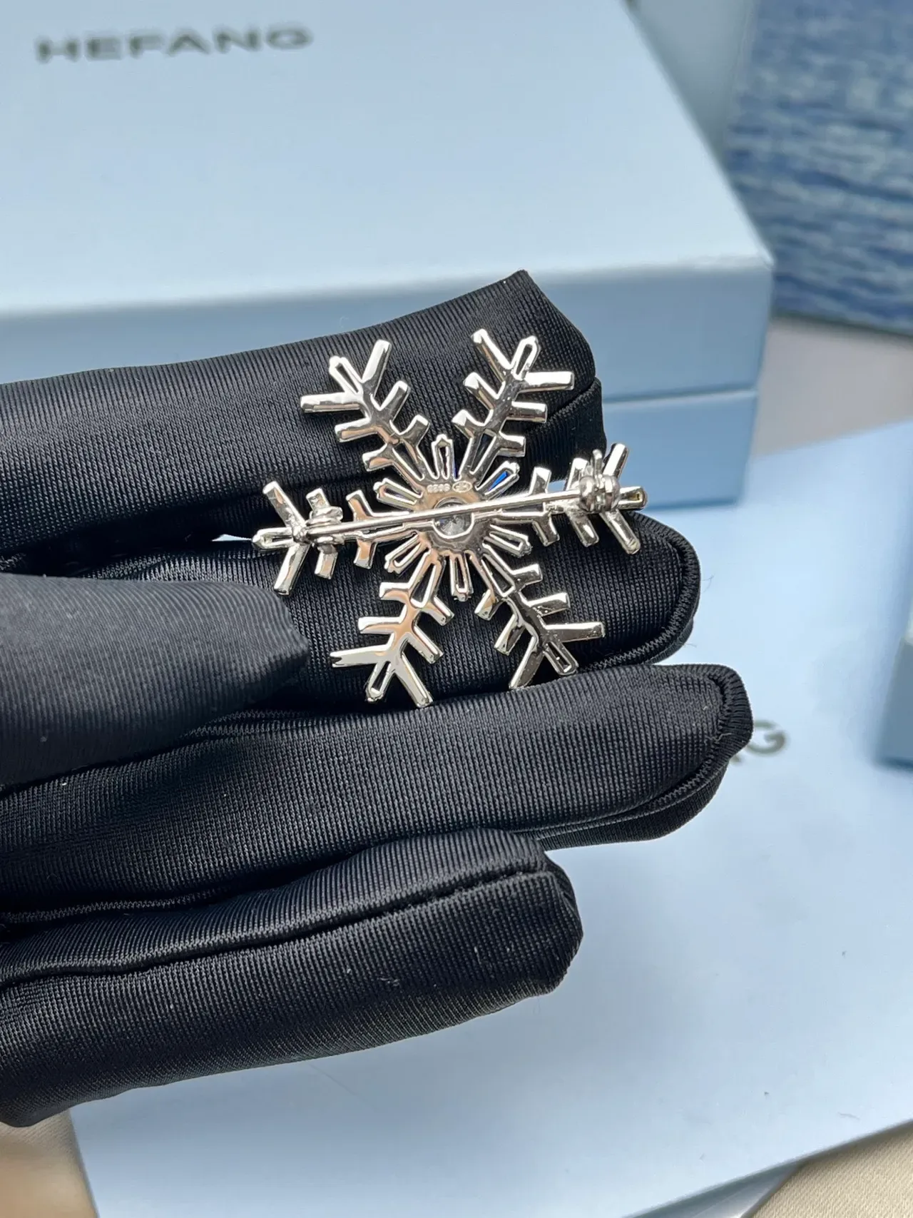 HEFANG Blue Silver Snowflake Silhouette Baguette-Cut Crystals Brooch 5