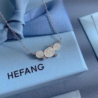 HEFANG قلادة صدفة منحوتة كريستال وردي بار