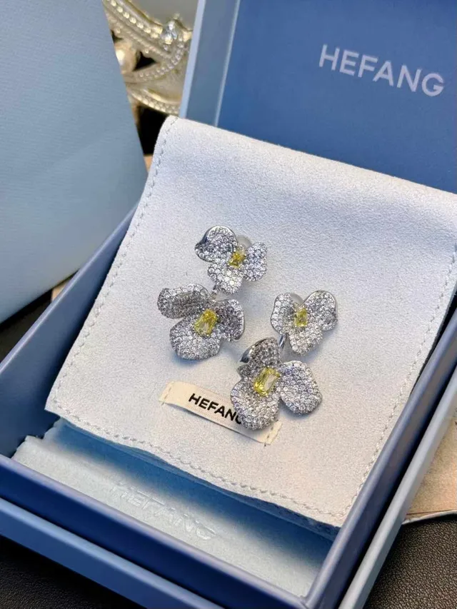 HEFANG Floral Double-Tier Pavé Crystal and Yellow Gem Stud Earrings 3
