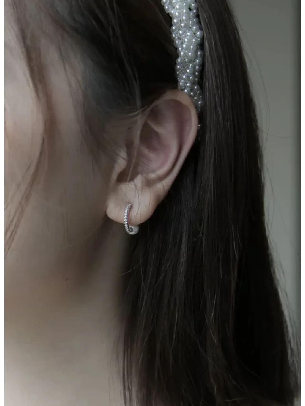HEFANG Pearl-Ended Pavé C-Shaped Ear Cuffs Earrings 3