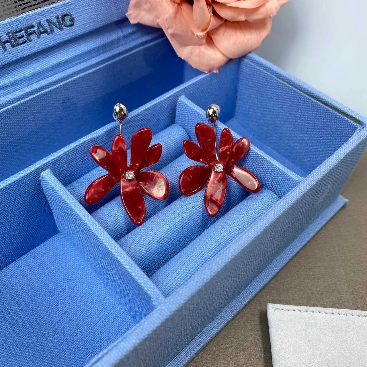 HEFANG Red Silver Floral Motif Glossy Resin Petals Earrings 10