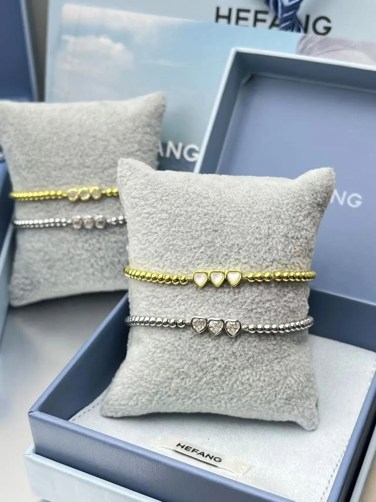 HEFANG Silver Gold Beaded Chain Heart-Shaped Stone Accents Bracelet 9