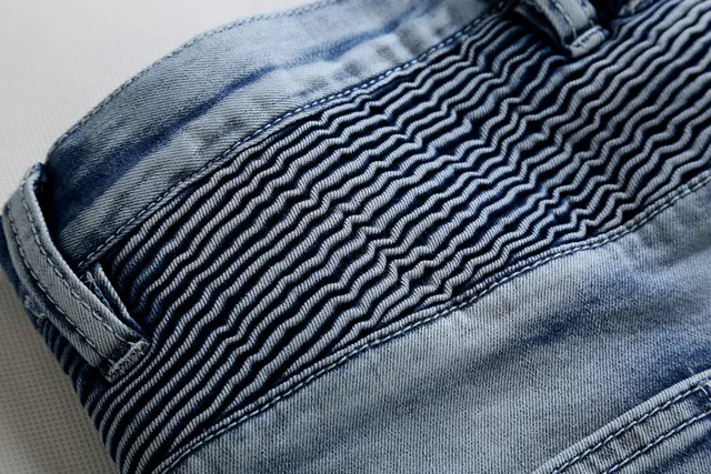 হালকা ধোয়া distressed Moto-Panel জিন্স 13