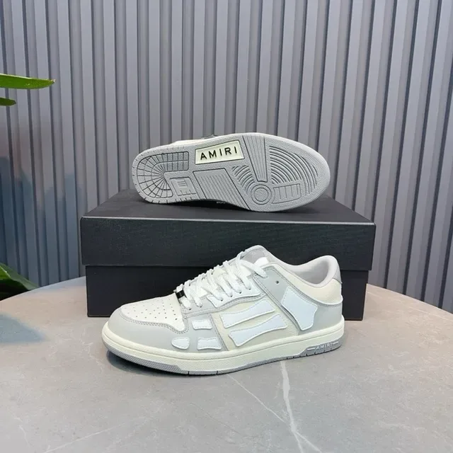 Low-Top Panelled Gray and White Lifestyle Sneakers 2