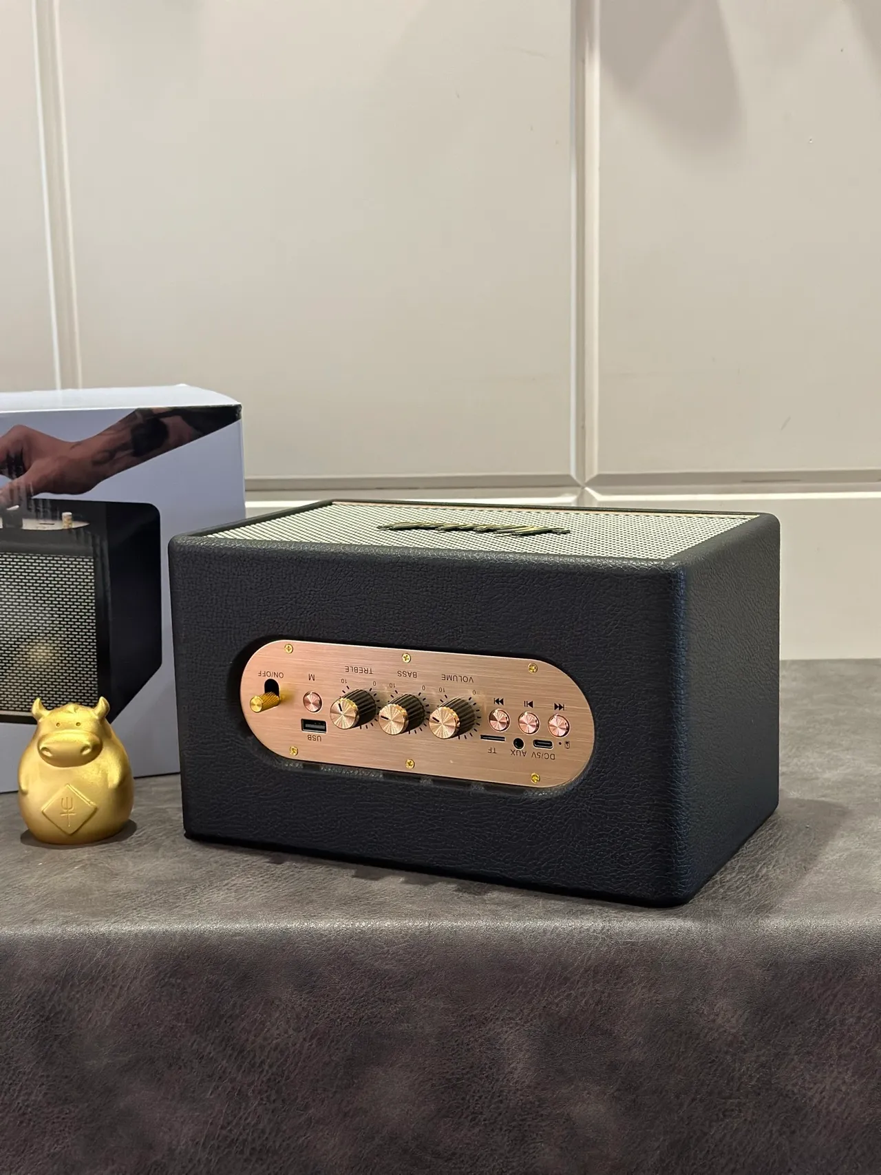 Marshall Black Gold Rectangular Textured Casing Portable Speaker 7