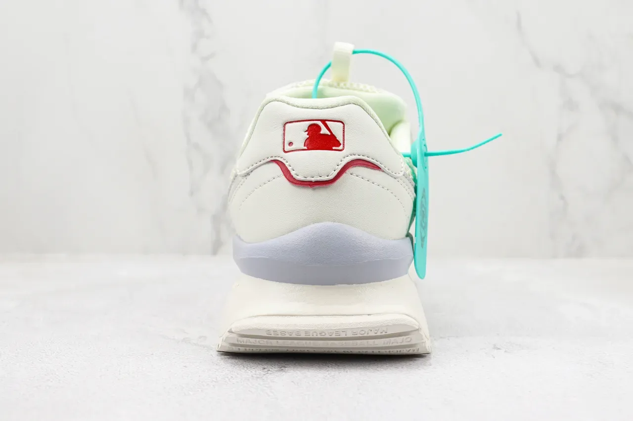MLB Boston Red Sox Logo Lifestyle Sneaker 9