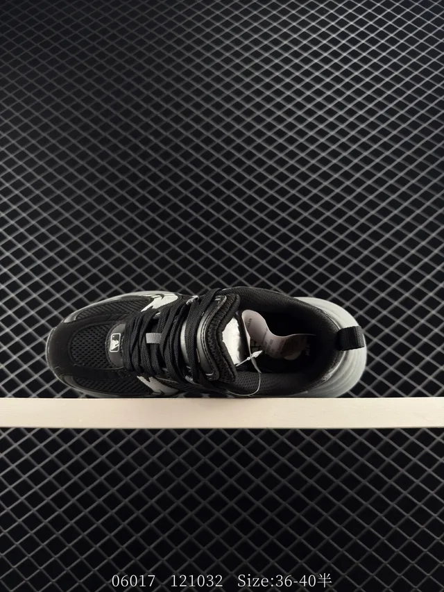 MLB XLG CHUNKY Black Gray Silver Chunky Sneakers 5