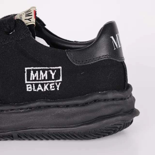 MMY Blakey Black White Canvas Upper Rubber Toe Cap Sneakers 4