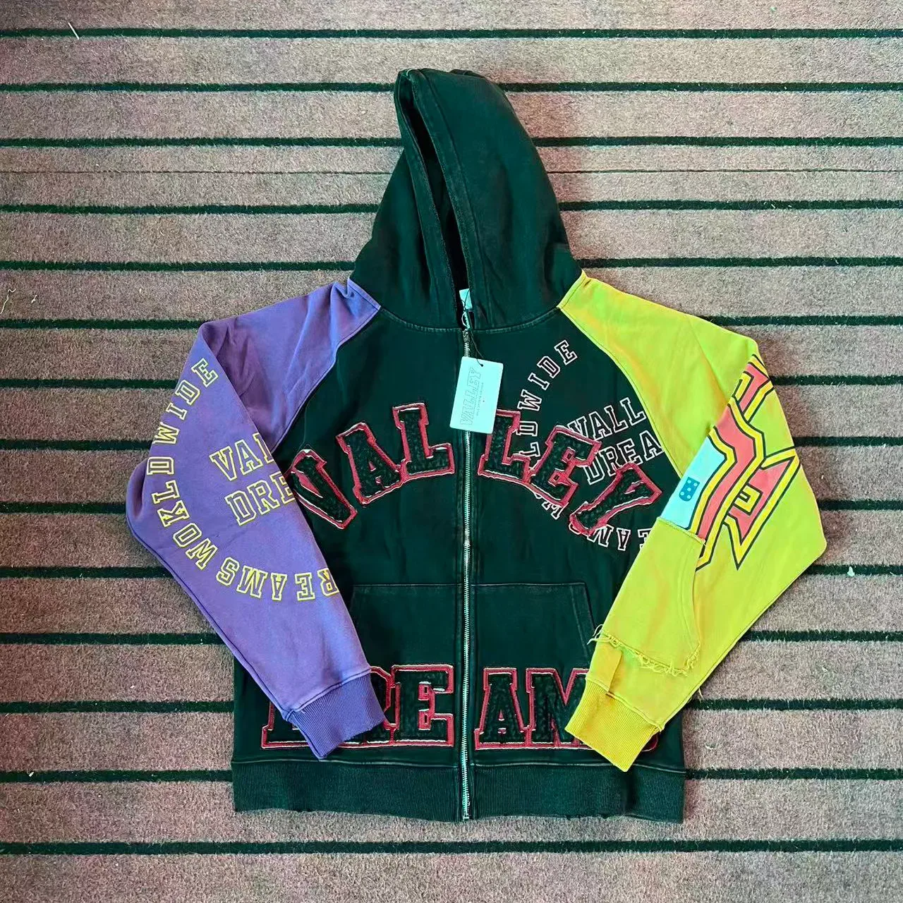 Multicolor Block Graphic Zip-Up Hoodie 3