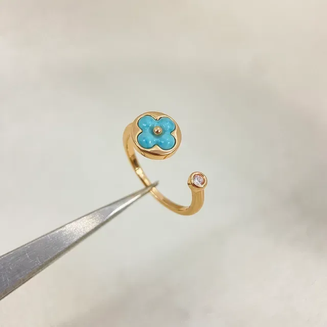 Multicolor Flower-Shaped Enamel-Petal Ring 5
