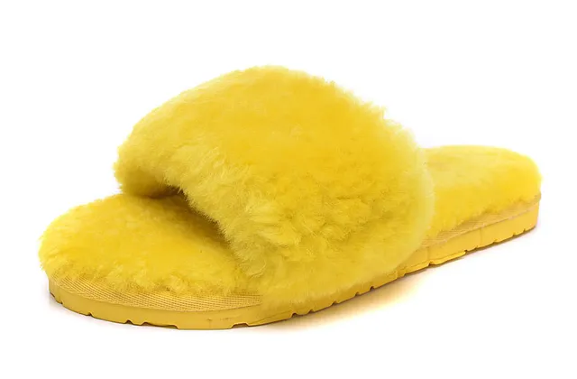 Multicolor Fluffy Faux Fur Upper Single Wide Strap Slippers 13