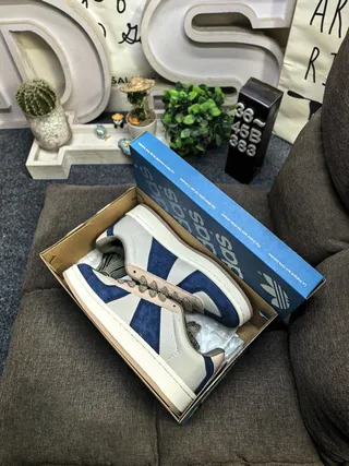 Navy Beige Pink Color-Blocked Suede Leather Low-Top Sneakers 3