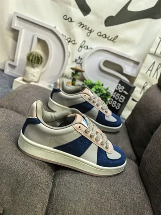 Navy Beige Pink Color-Blocked Suede Leather Low-Top Sneakers 9