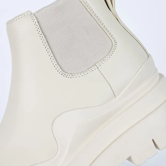 Off-White Chunky Platform Chelsea Boots 6