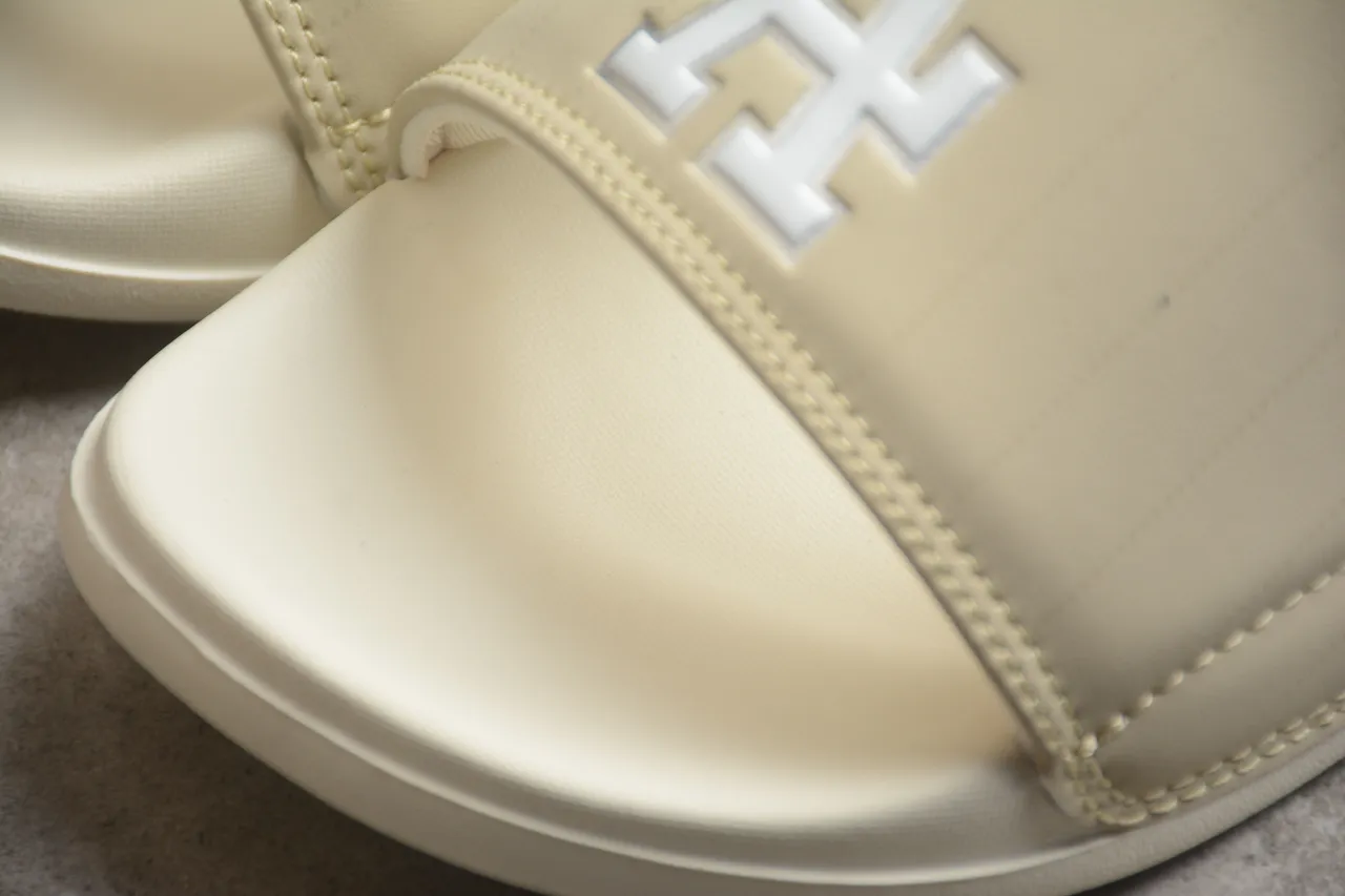 Off-White Slide-Style Slipper 7