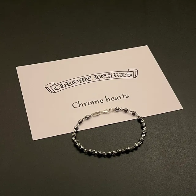 Oxidized Silver Floral and Striped Bead Link Bracelet 3
