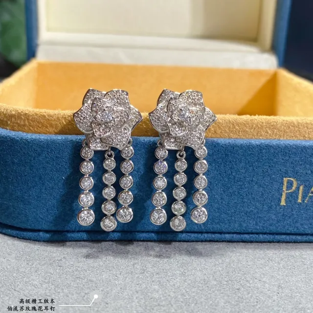 Piaget Rose Floral Pavé Diamond Fringe Earrings 8