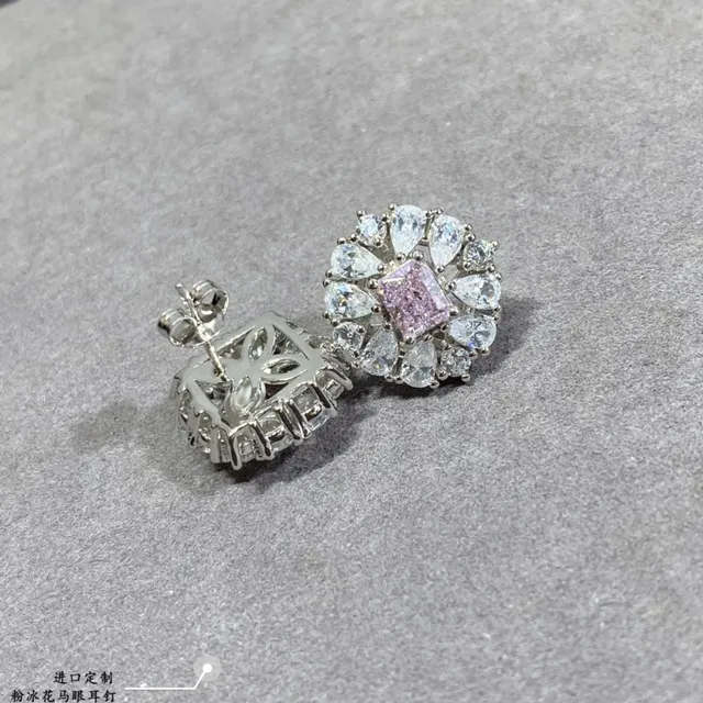 Pink Center Floral Cluster Stud Earrings 4