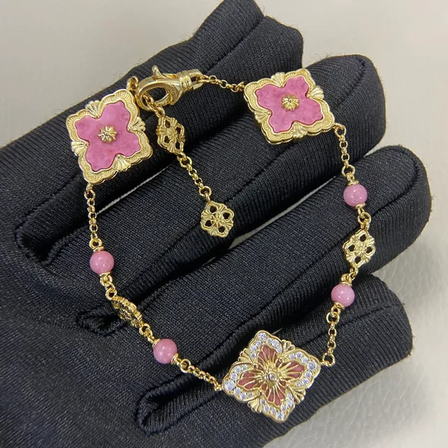 Pink Gold Chain Enamel Quatrefoil Flowers Bracelet 3
