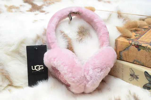 Pink Gold Plush Faux-Fur Exterior Sequined Interior Panel Beanie 17