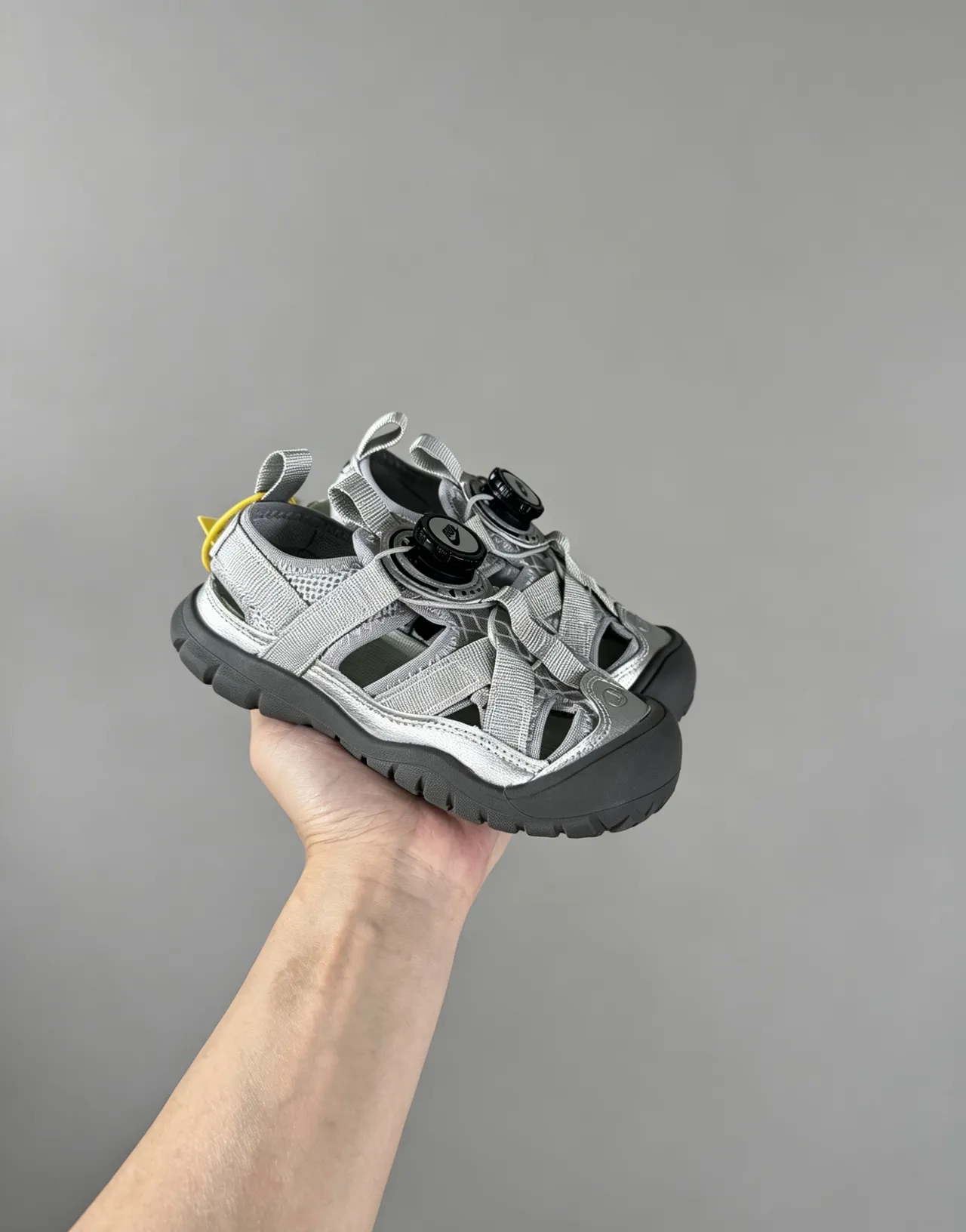 Pink Yellow Multi-Strap Adjustable Dial Closure Casual Sandals 3