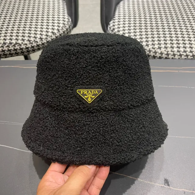 Plush Teddy-Textured Black Bucket Hat 3