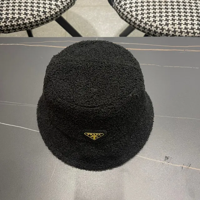 Plush Teddy-Textured Black Bucket Hat 6