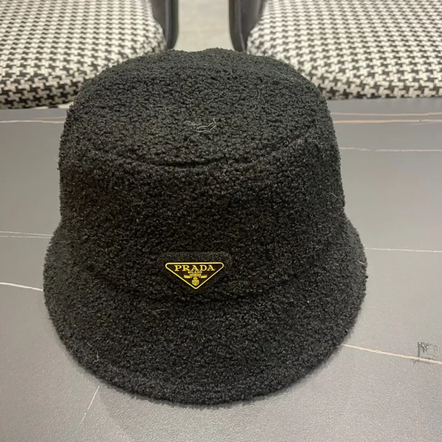 Plush Teddy-Textured Black Bucket Hat 9
