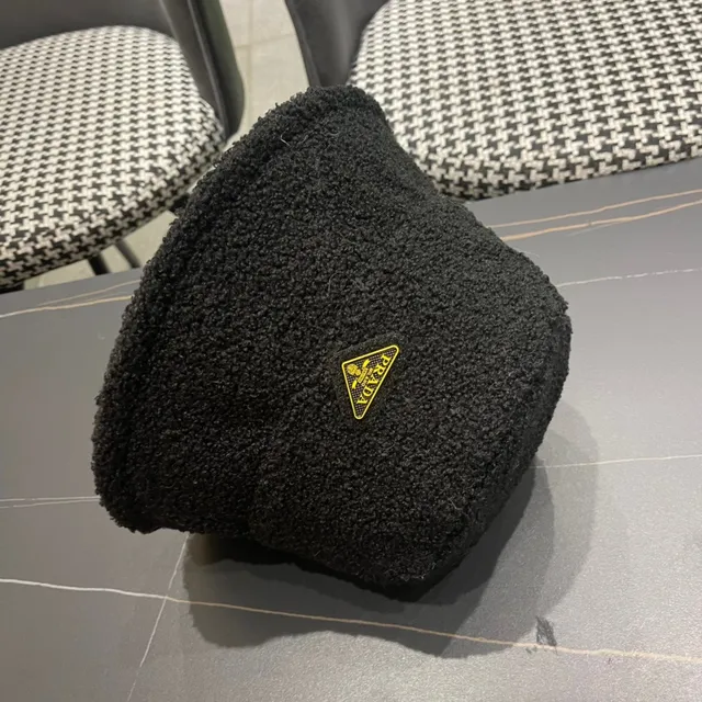 Plush Teddy-Textured Black Bucket Hat 11