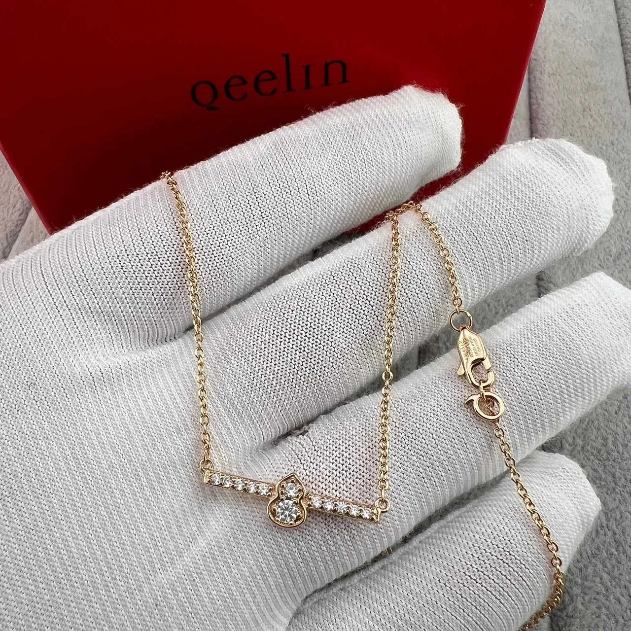 Qeelin Wulu Pavé Crystal Horizontal Bar Pendant Necklace 4