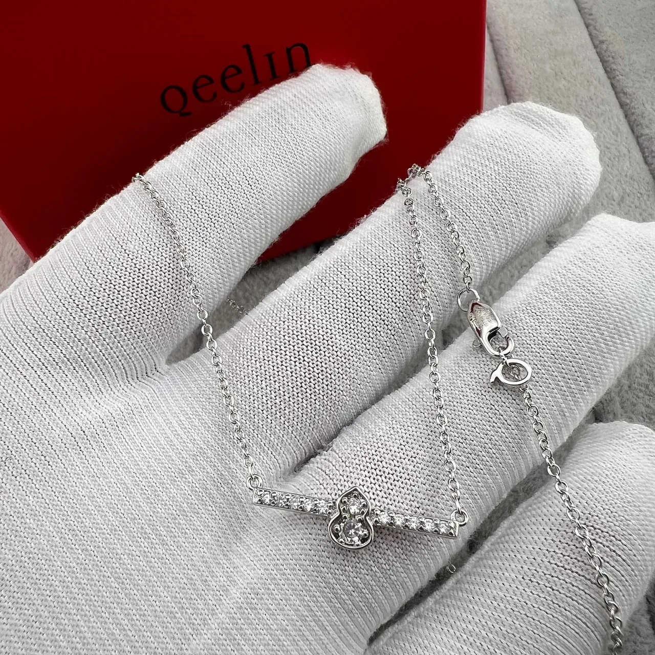 Qeelin Wulu Pavé Crystal Horizontal Bar Pendant Necklace 5