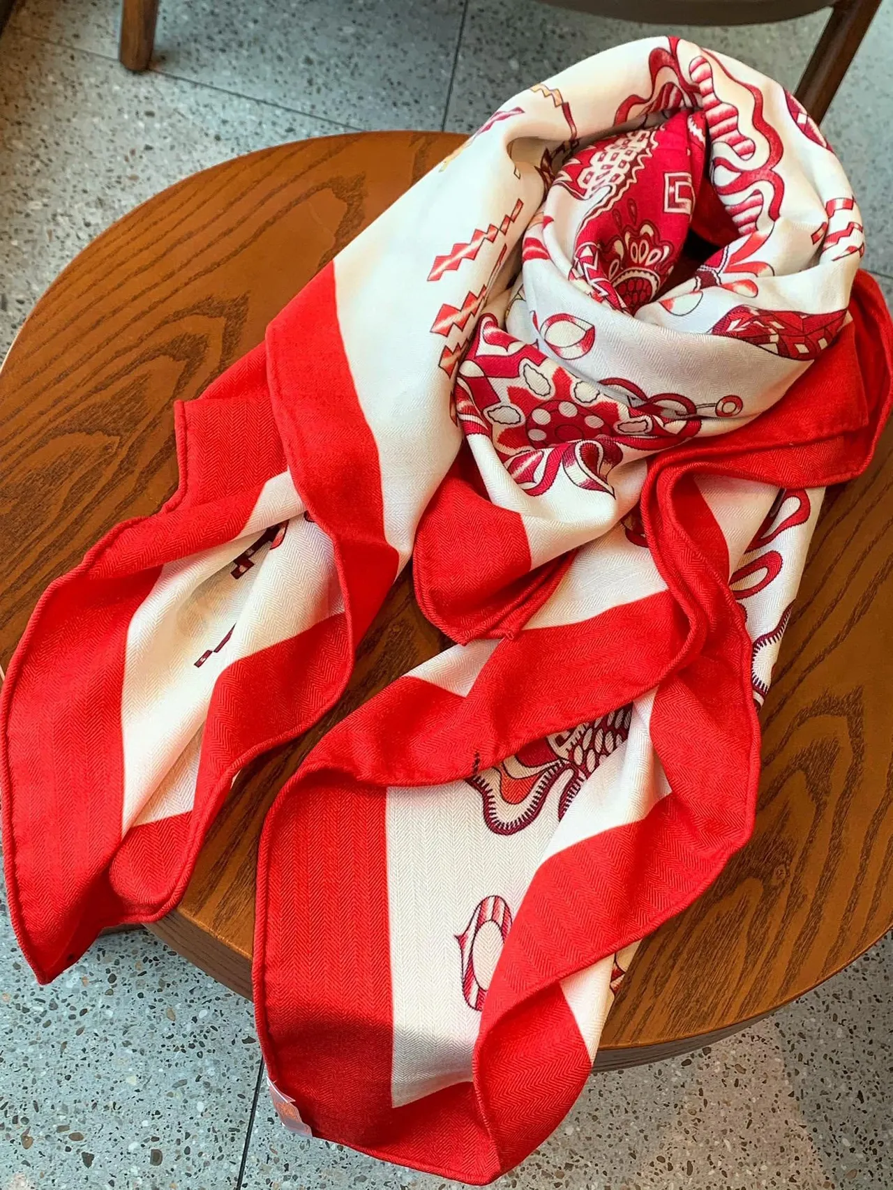Red and Cream Floral Geometric Patterned Silk Scarf 9