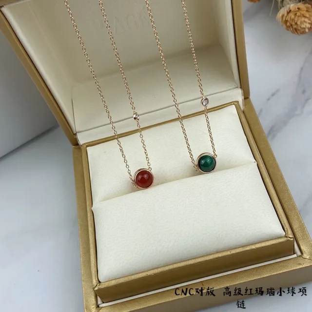 Red Gold Chain Cabochon Stone Necklace 2