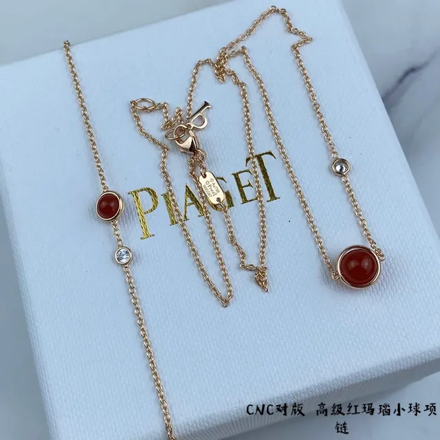 Red Gold Chain Cabochon Stone Necklace 3