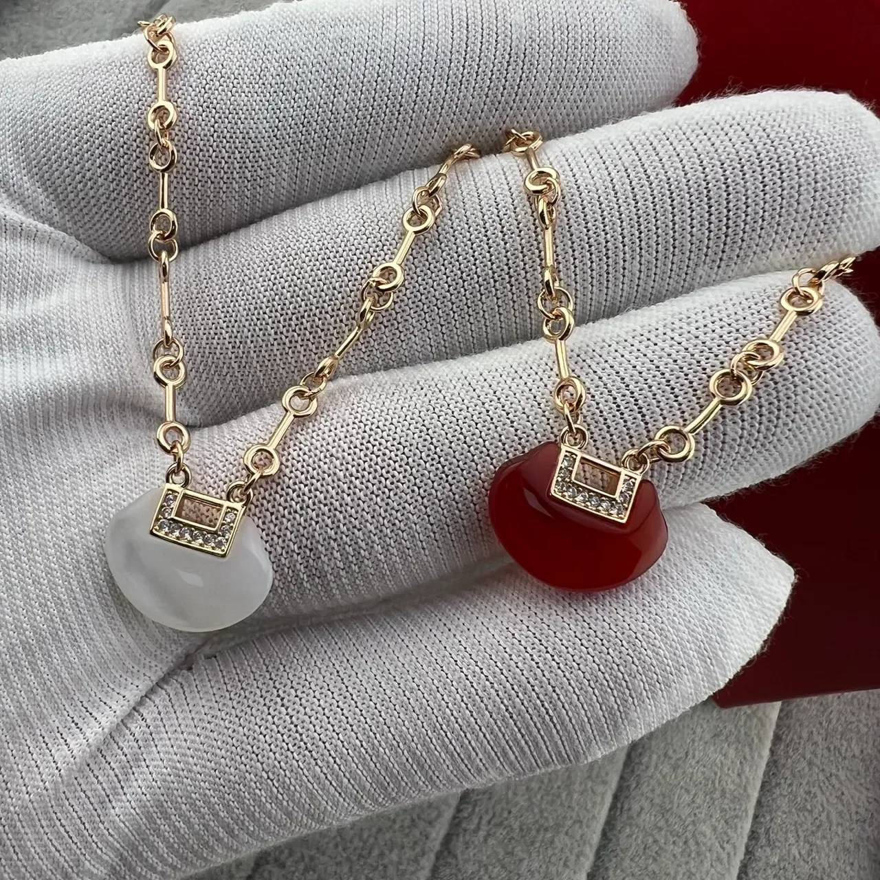 Red Gold Chain Rectangular Pavé Bezel Necklace 5