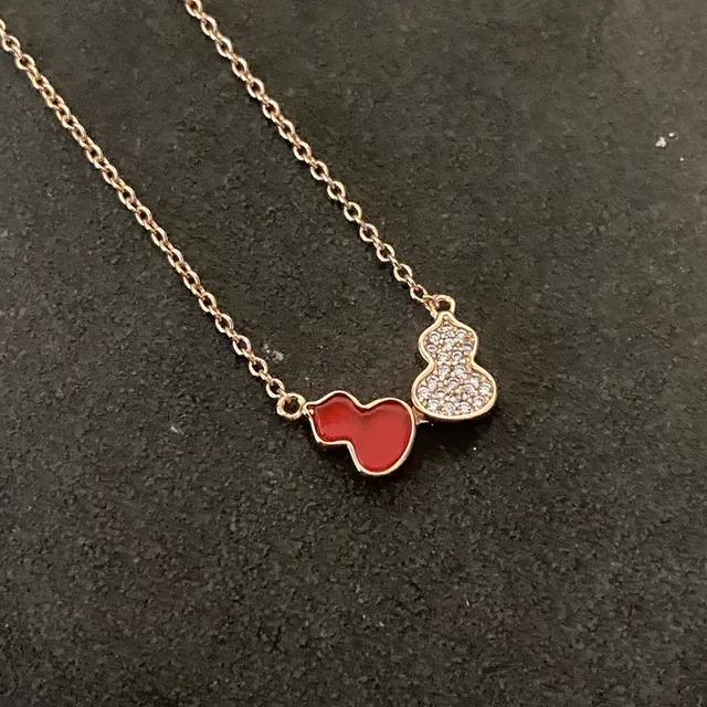 Red Gold Dual Gourd-Shaped Pendants Enamel Necklace 4