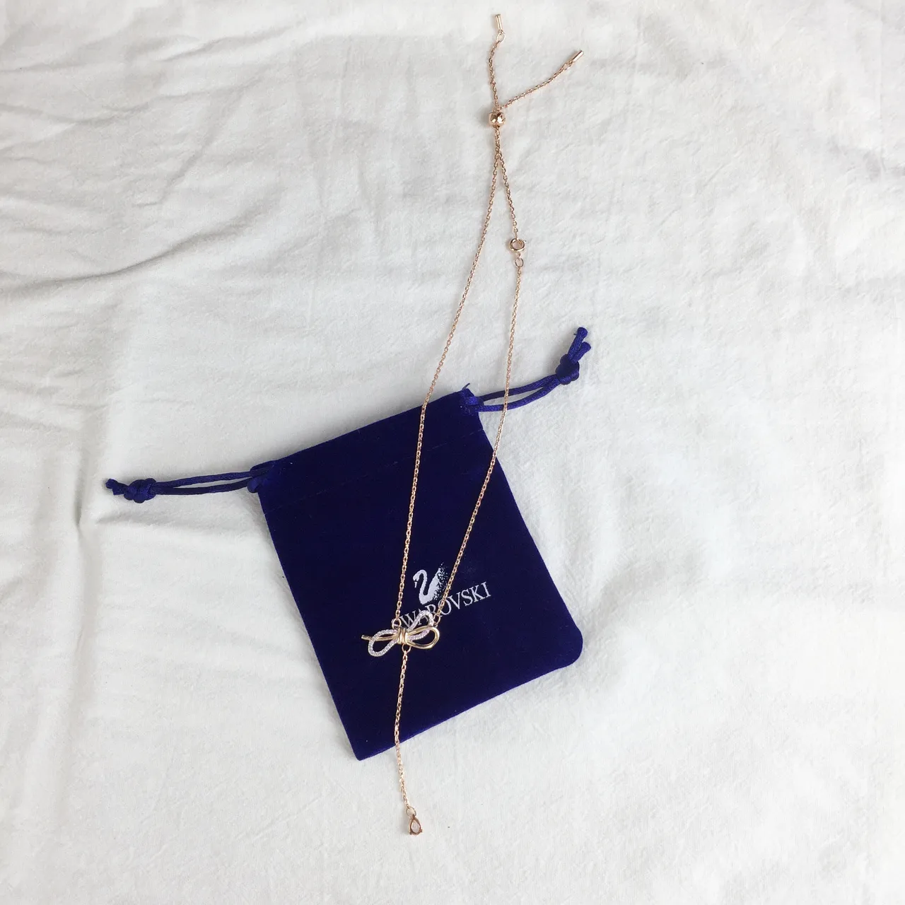 Rose Gold Pavé Bow Pendant Necklace 3