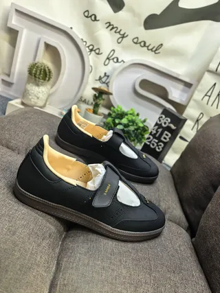 Samba Black Beige Laceless Single-Strap Mary Jane Shoes 9
