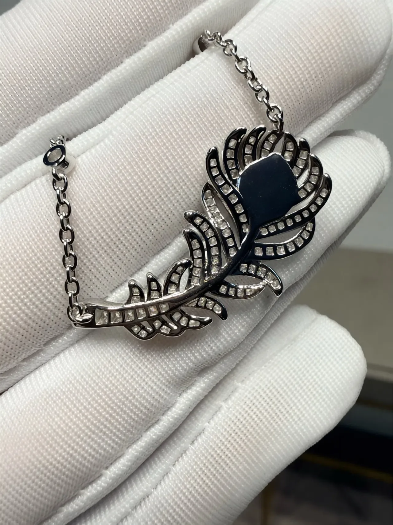 Silver Blue Feather-Shaped Pendants Pavé-Set Stones Necklace 6