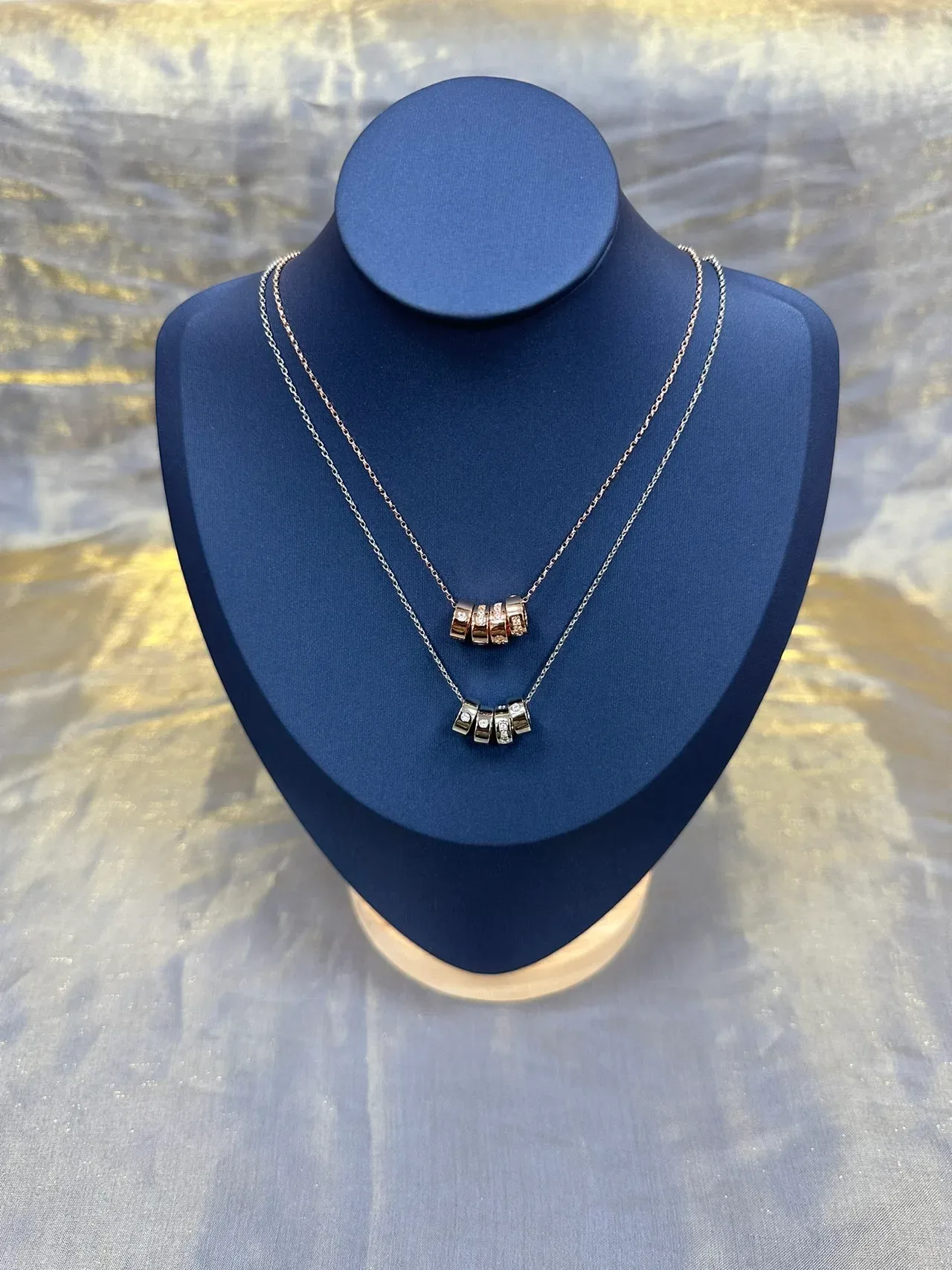 Silver Chain Three Cylindrical Charms Necklace 9