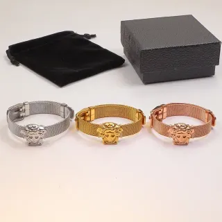 سوار شبكي فضي ذهبي مع تعويذة رأس ميدوسا