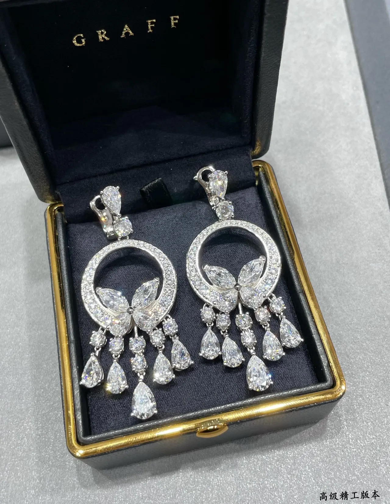Silver High-Jewelry Drop Earring Earrings 5
