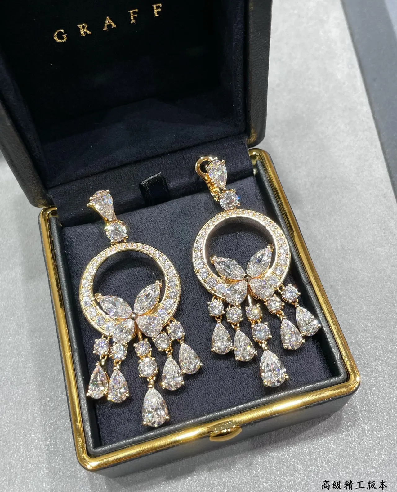 Silver High-Jewelry Drop Earring Earrings 6