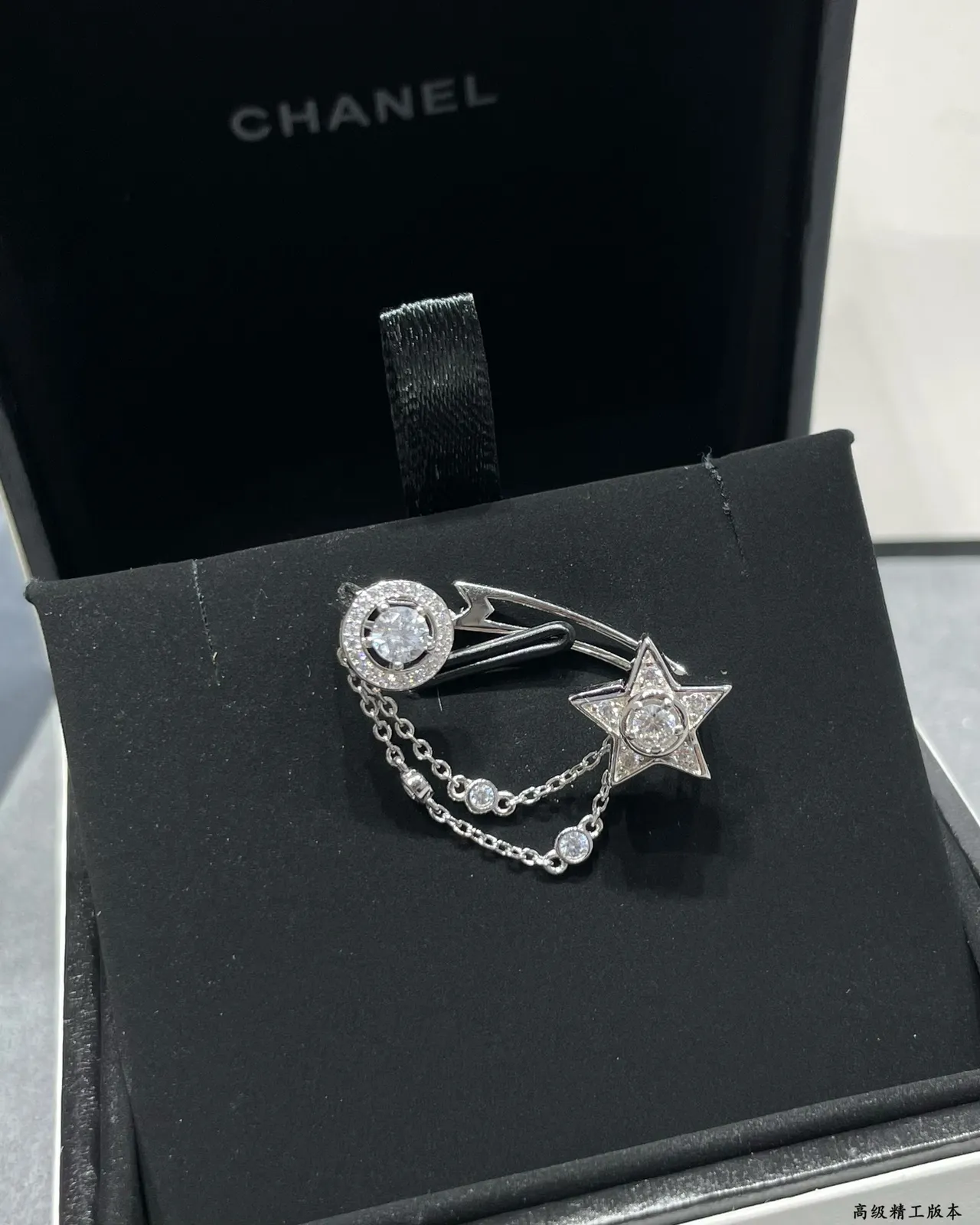 Silver Star and Circle Pavé Chain Ear Cuff Earrings 4